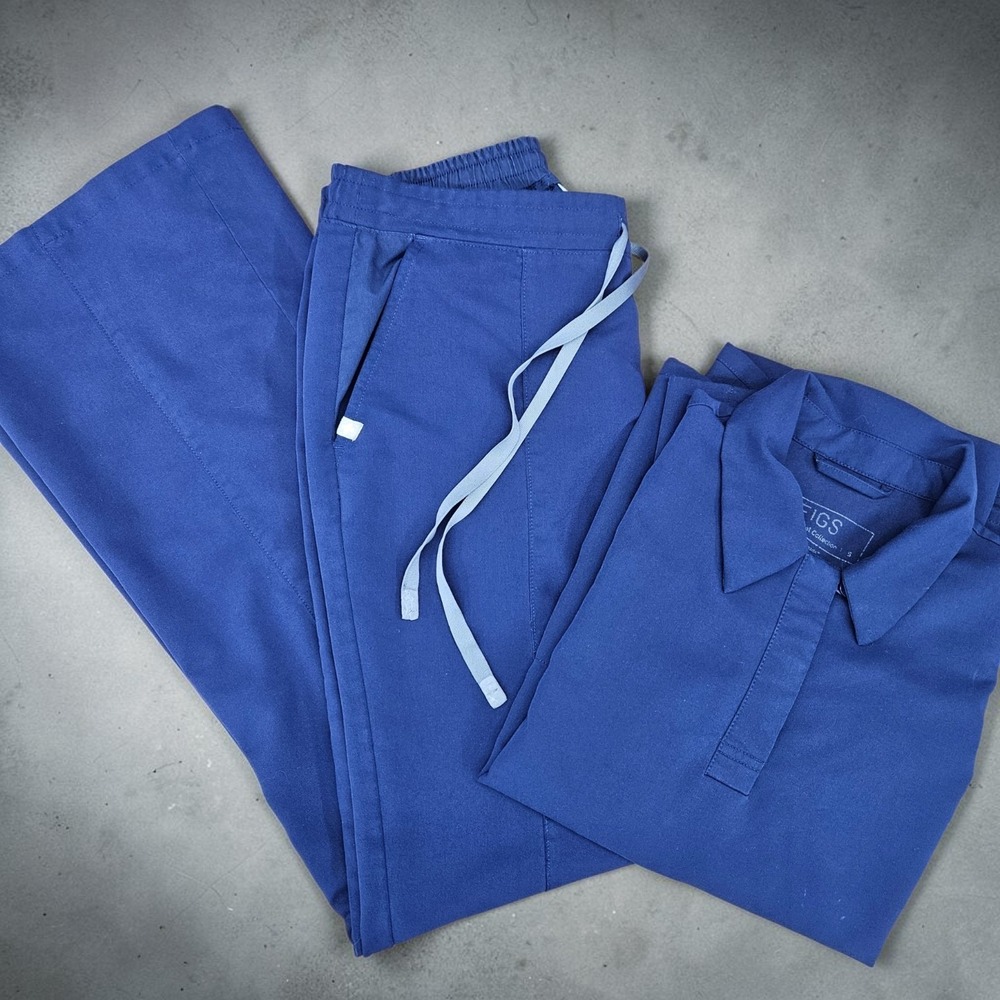 FIGS Technical Collection Scrub Set Women S Tall Navy Blue Long Sleeve Flare Leg